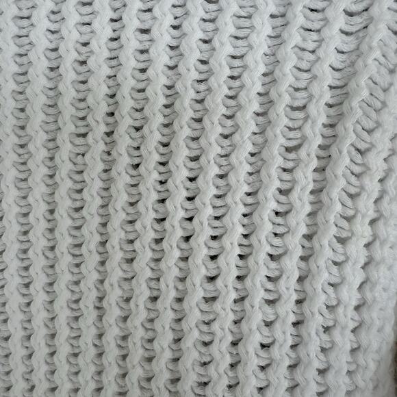 Talbots Womens White Summer V Neck Size Petite M‎ Medium Weight - Picture 4 of 8